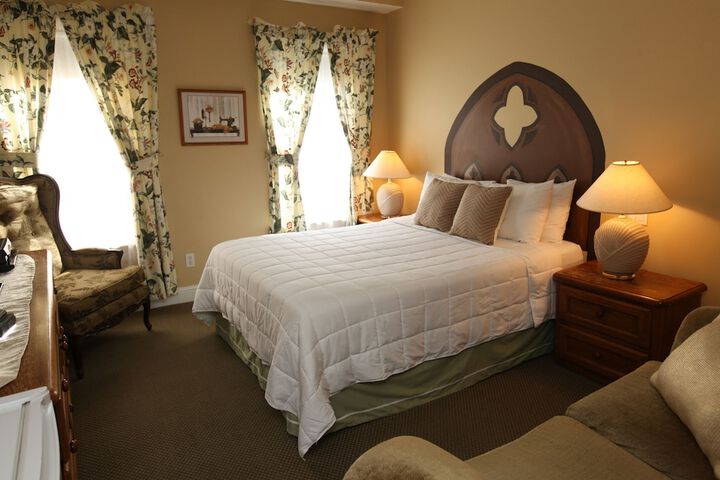 Room 26 of 68