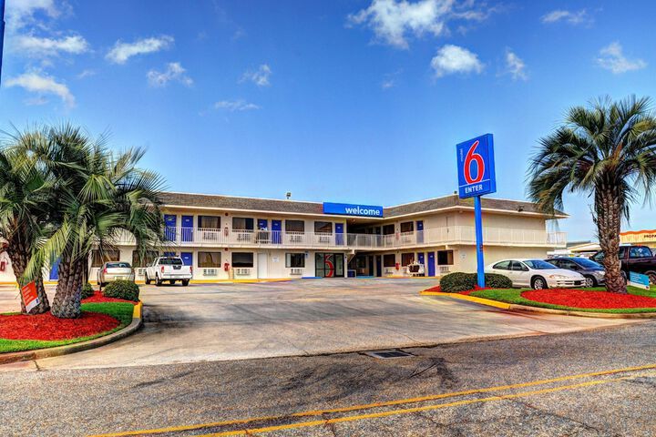Hotel 3 of 36