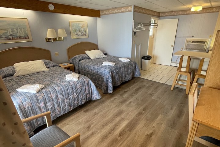 Beau Rivage Motel