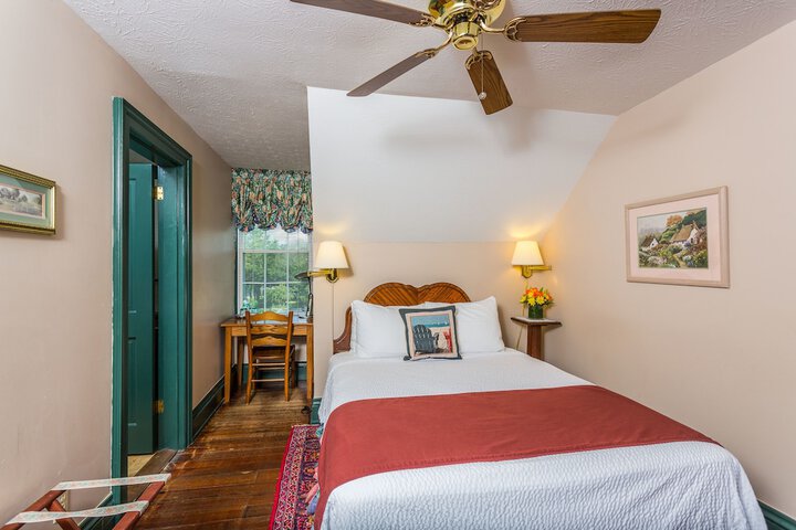 Room 21 of 58