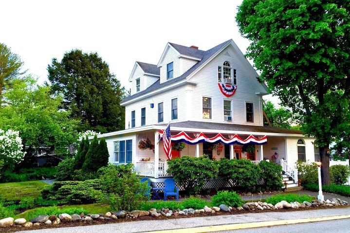 Hotel 10 of 75