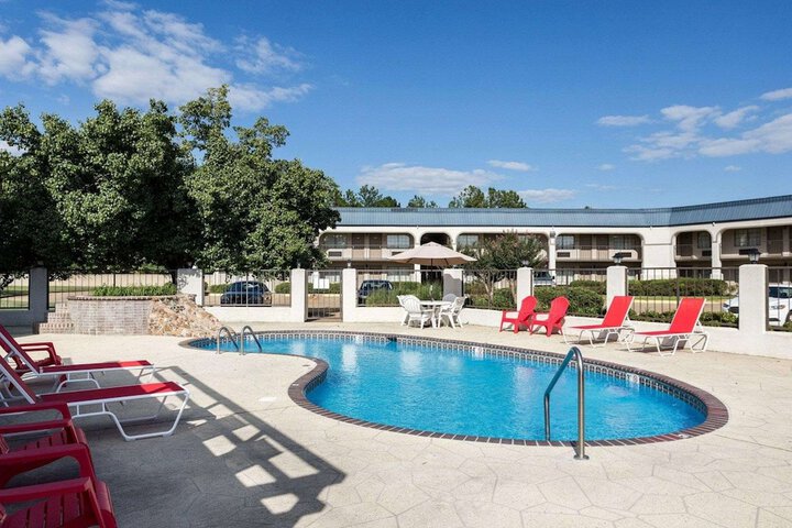Econo Lodge Grenada