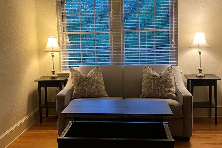 Room 32 of 50