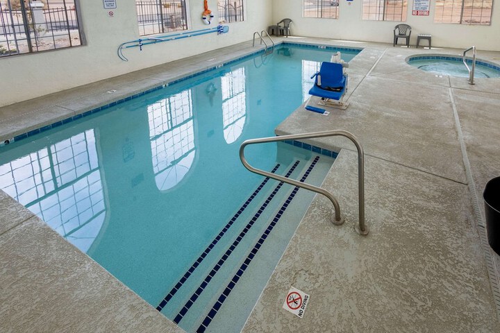 Pool 5 of 36