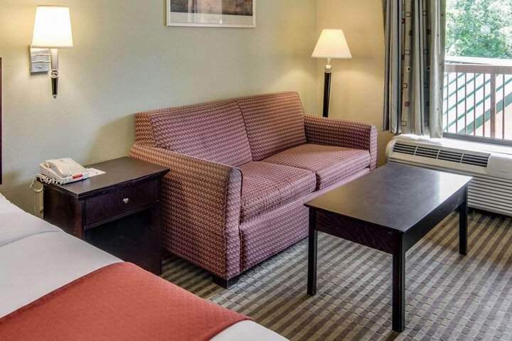 Room 34 of 45