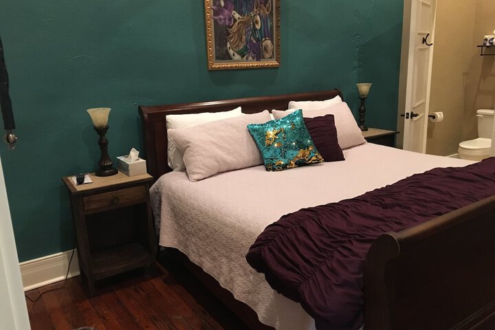 Room 16 of 31