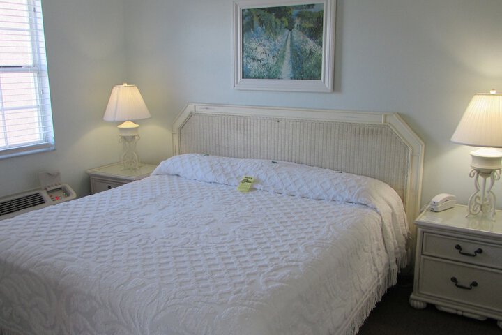 Edison Beach House