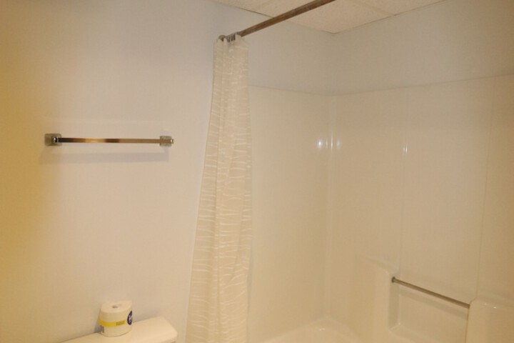 Travelodge by Wyndham Redwood Falls