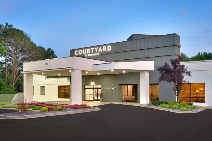 Hotel 2 of 41
