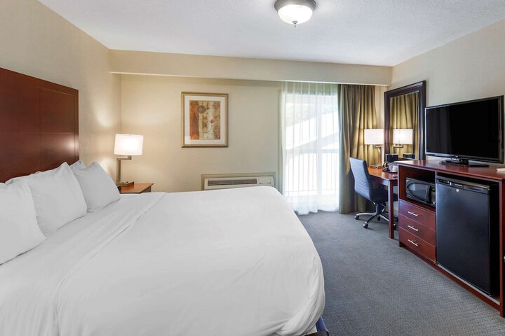Room 20 of 52