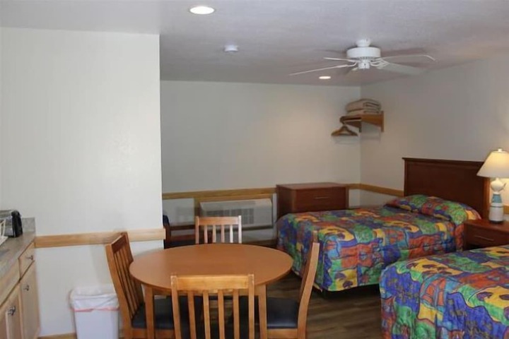 Room 41 of 58