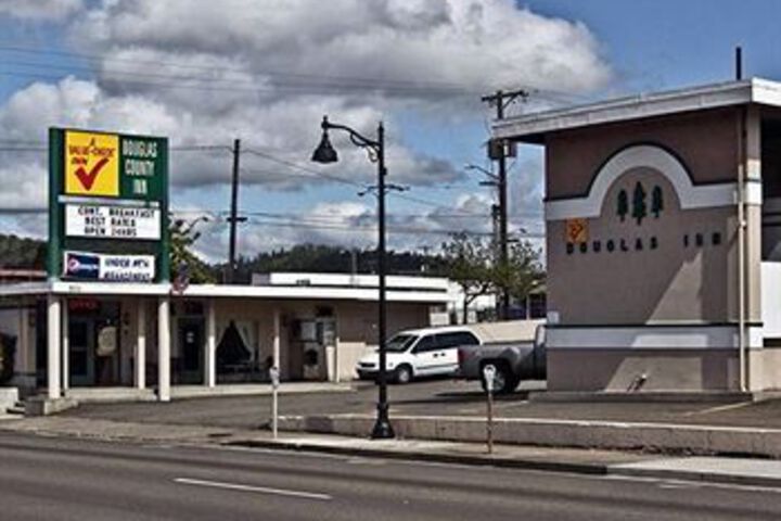 Rodeway Inn & Suites