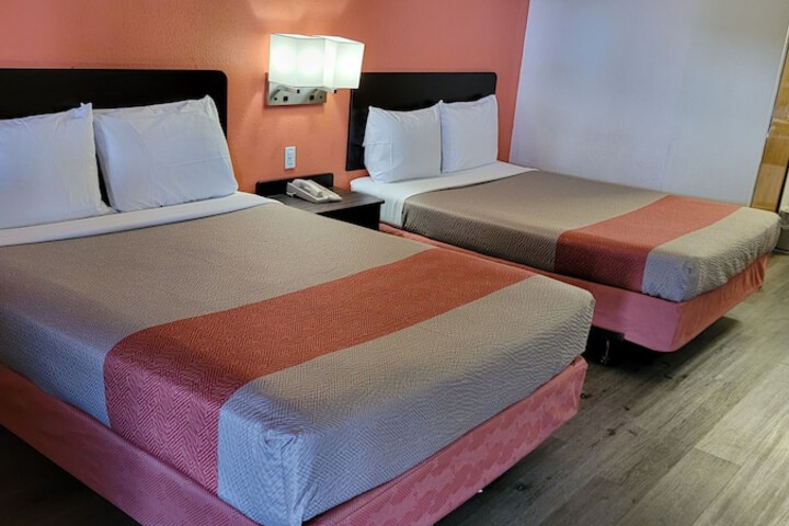 Room 54 of 58