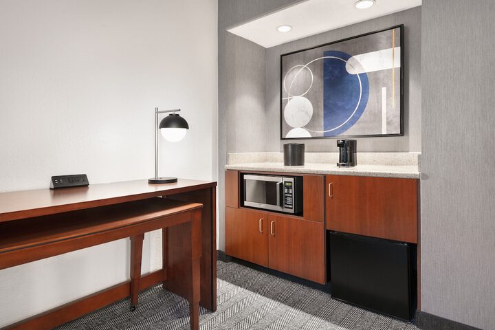 Room 31 of 48