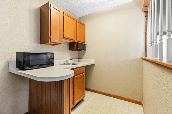 Super 8 by Wyndham Athens