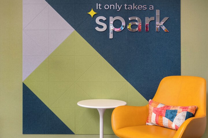 Spark by Hilton Springfield Eugene