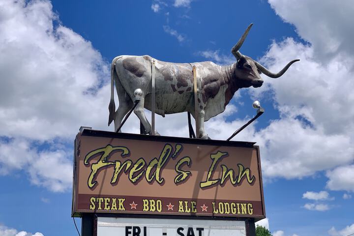 Freds Inn