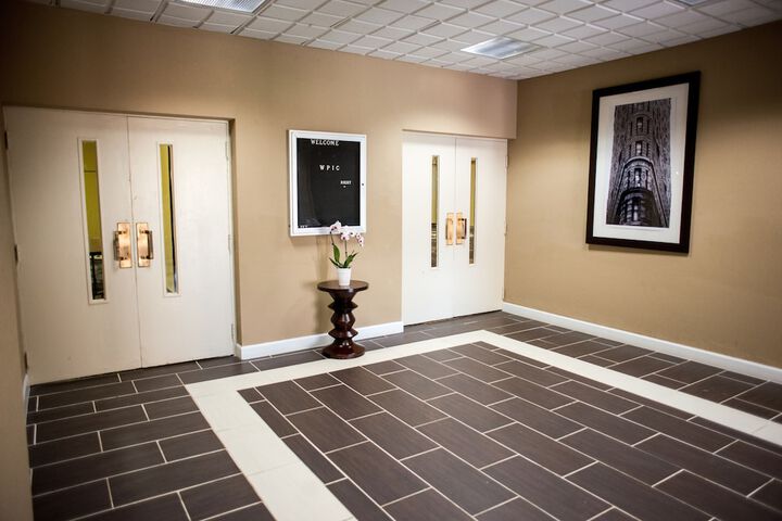 Ballroom/Hall 52 of 59