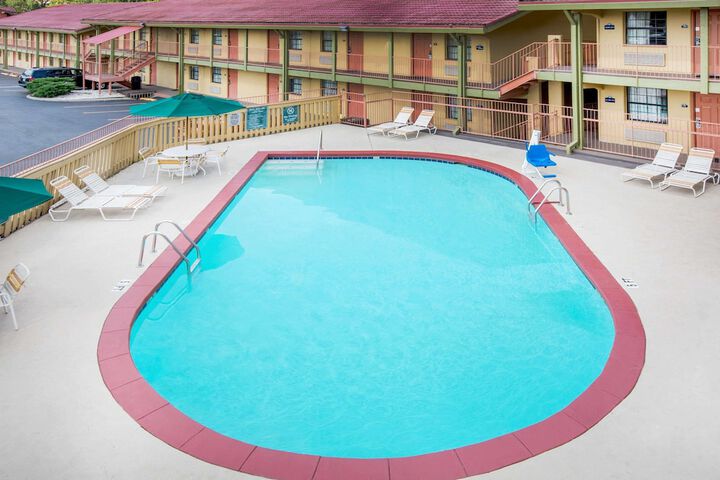 Pool 3 of 21