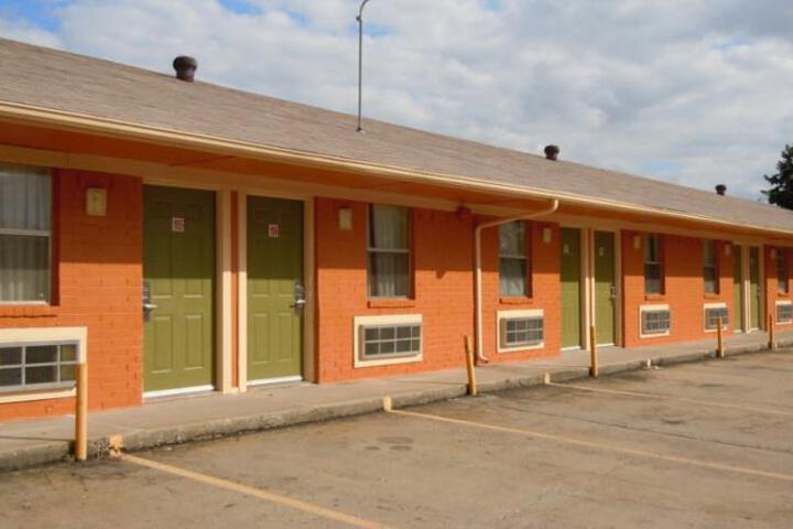 RELAX INN PAULS VALLEY