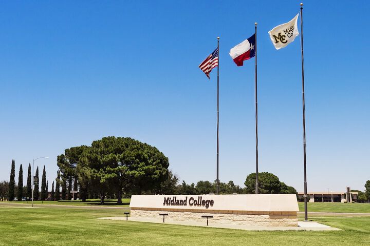 Holiday Inn Express & Suites Midland Loop 250 by IHG