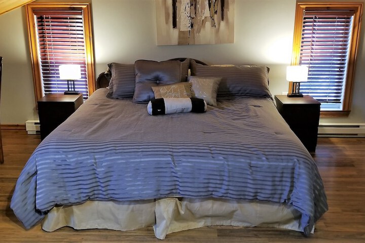 Room 8 of 20