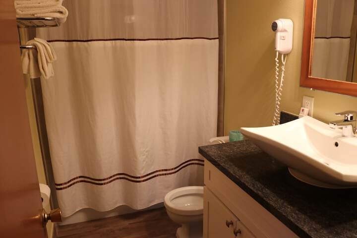 Room 44 of 86
