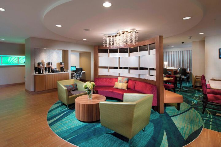 Hotel Interior 8 of 23