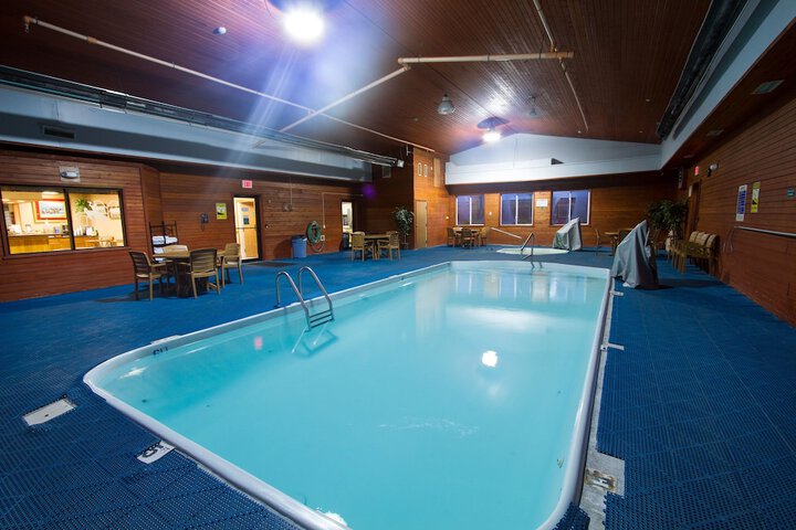 Pool 3 of 24
