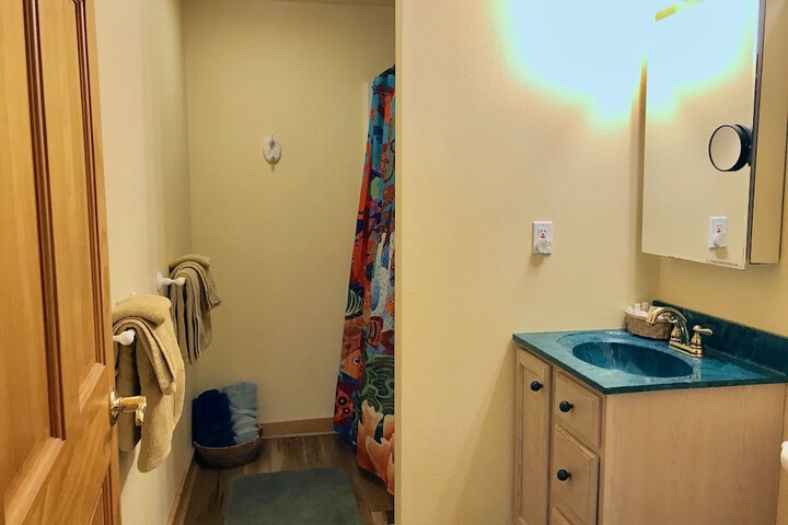 Room 33 of 56