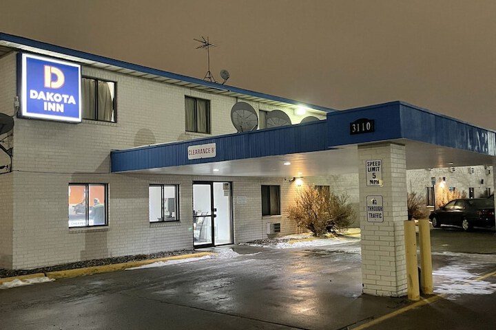 Hotel 2 of 34