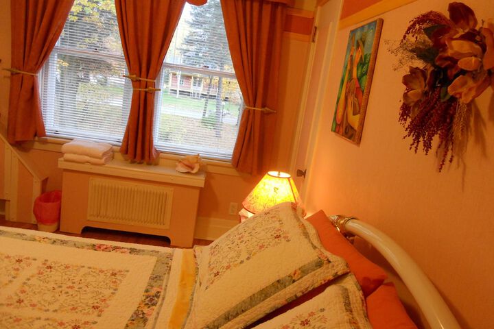 Room 16 of 42