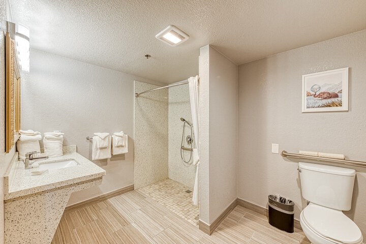 Room 129 of 150