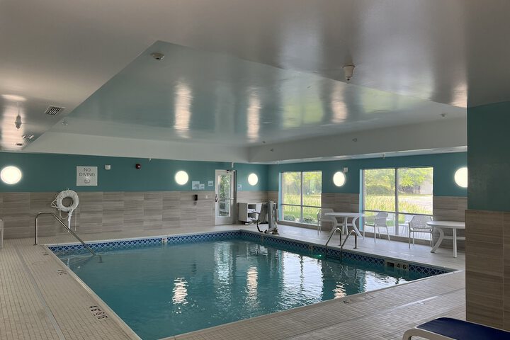 Holiday Inn Express & Suites Michigan City by IHG