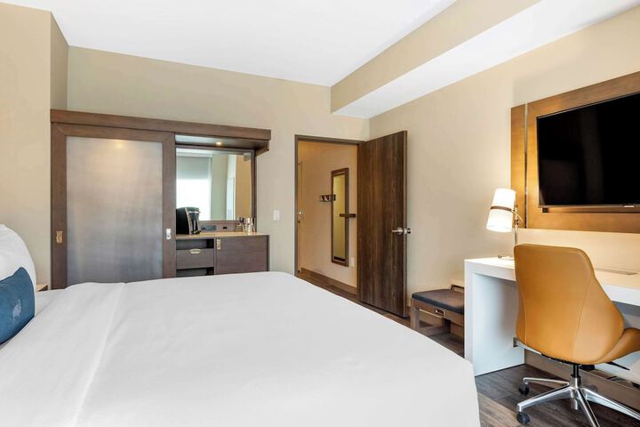 DoubleTree by Hilton Summerville Nexton