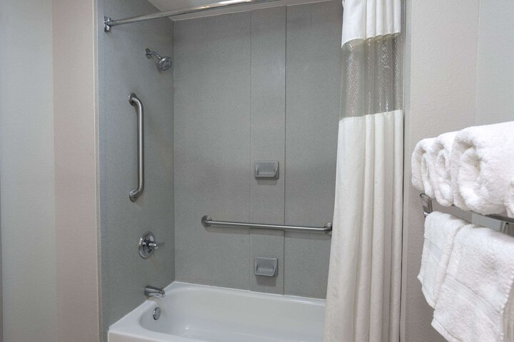La Quinta Inn & Suites by Wyndham Mobile - Daphne