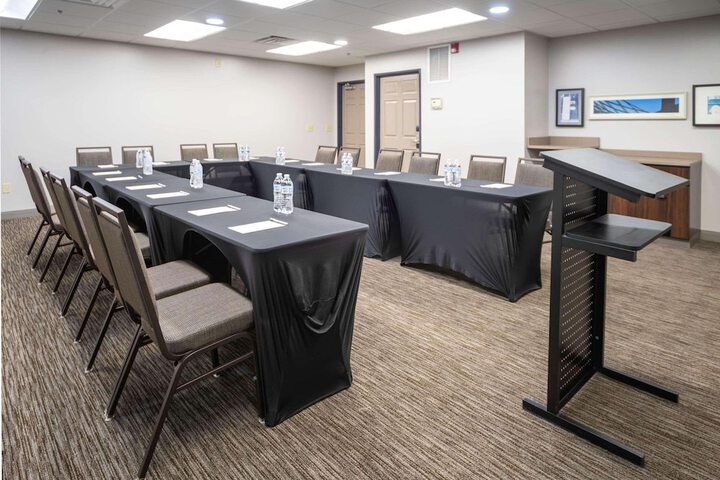 Country Inn & Suites by Radisson Stone Mountain, GA