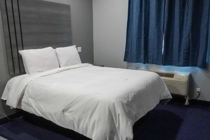 Room 20 of 26