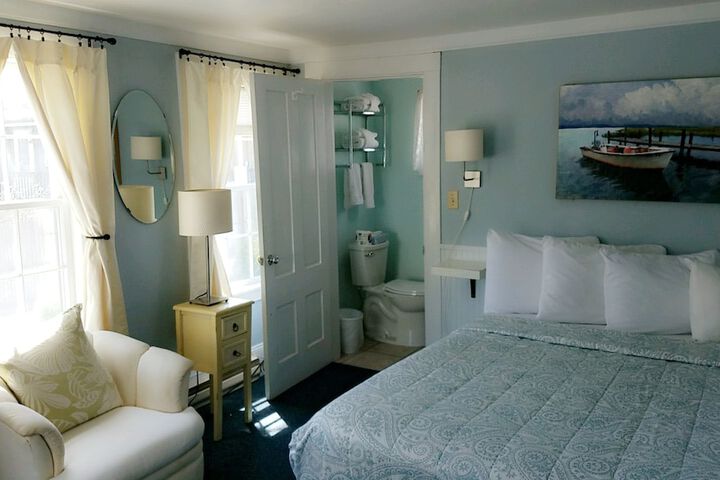 Room 14 of 44