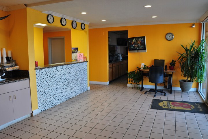 Hotel Interior 16 of 40
