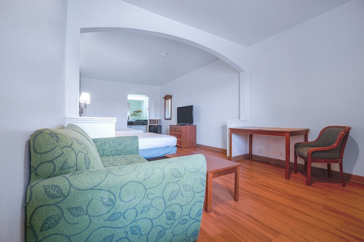 Room 47 of 58