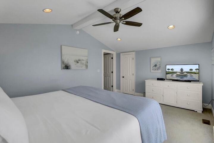 Room 16 of 45