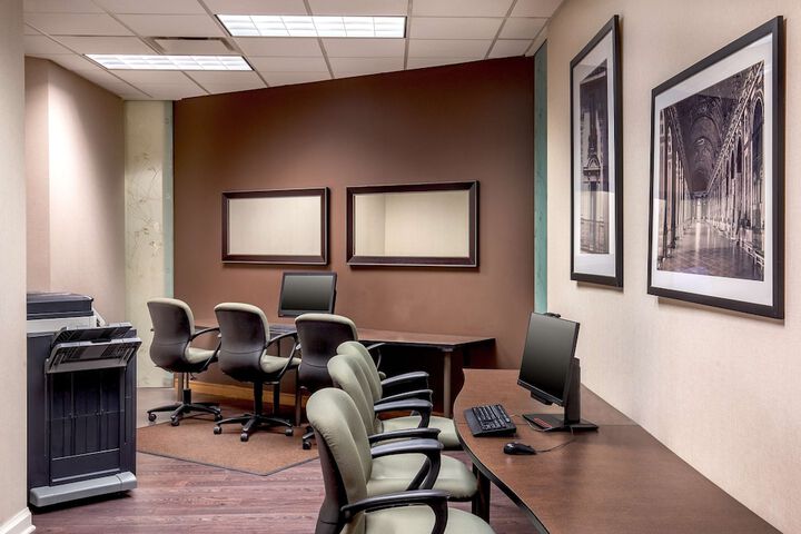 Business Center 68 of 68