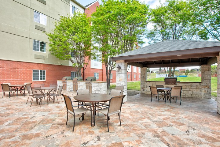 Property Grounds 25 of 25