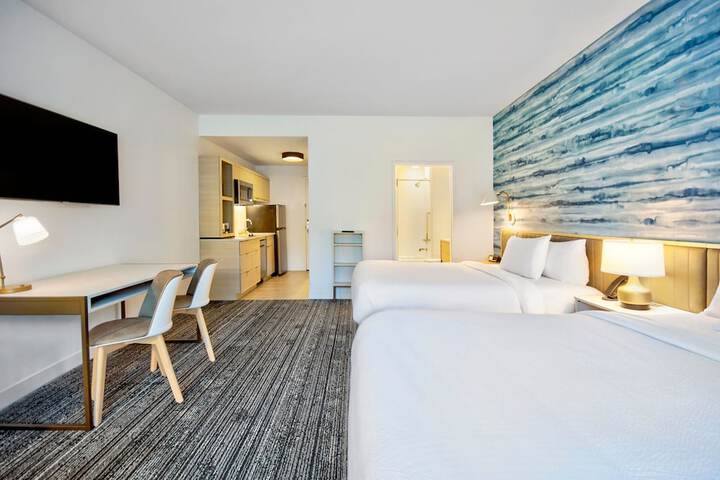 Room 22 of 35