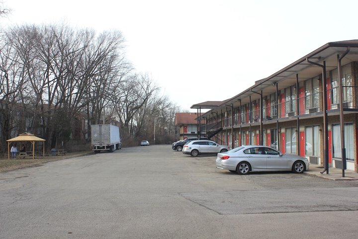 Hotel 10 of 57