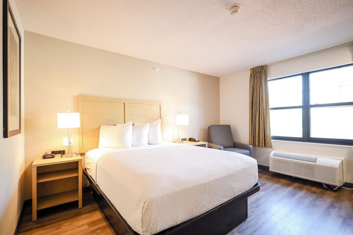 Extended Stay America Suites Cleveland Beachwood Orange Pl S