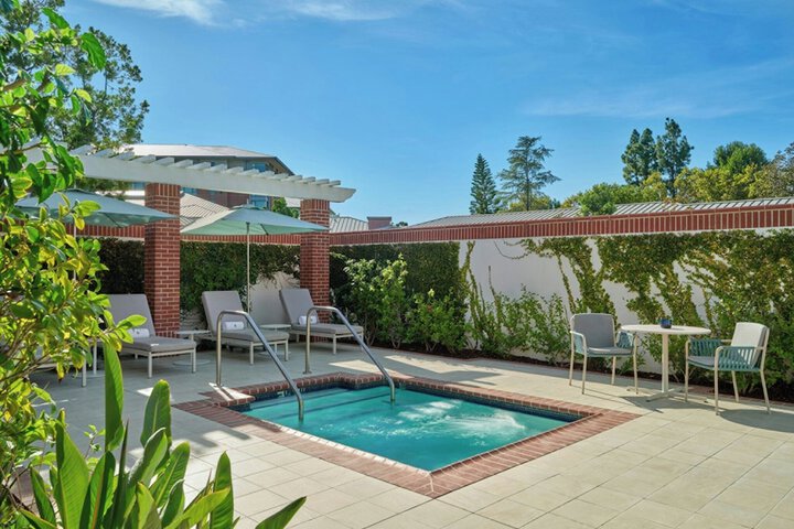 Four Seasons Hotel Los Angeles at Westlake Village