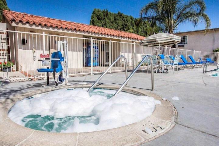 Pool 3 of 12