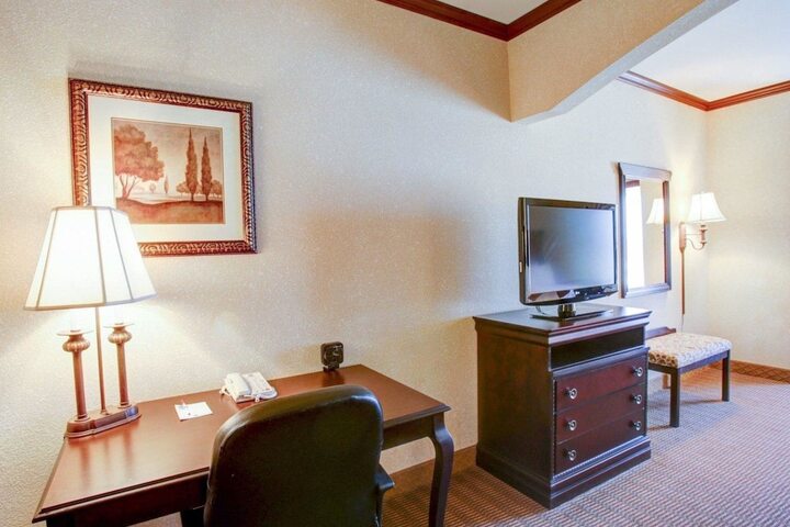 Room 17 of 45
